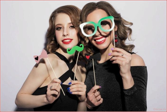 Почему девушки влюбляются в девушек и что делать с этим парням? девушки, влюбляются, девушек