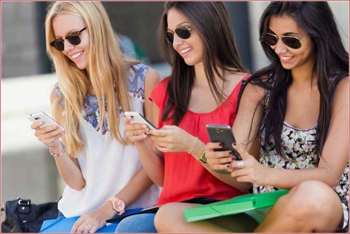 типы, девушек, интернете, проводят, время